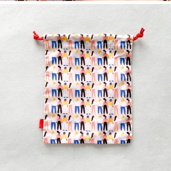 Woman Stand Together Colorful Make Up Bag 💖 - Picture 1 of 4